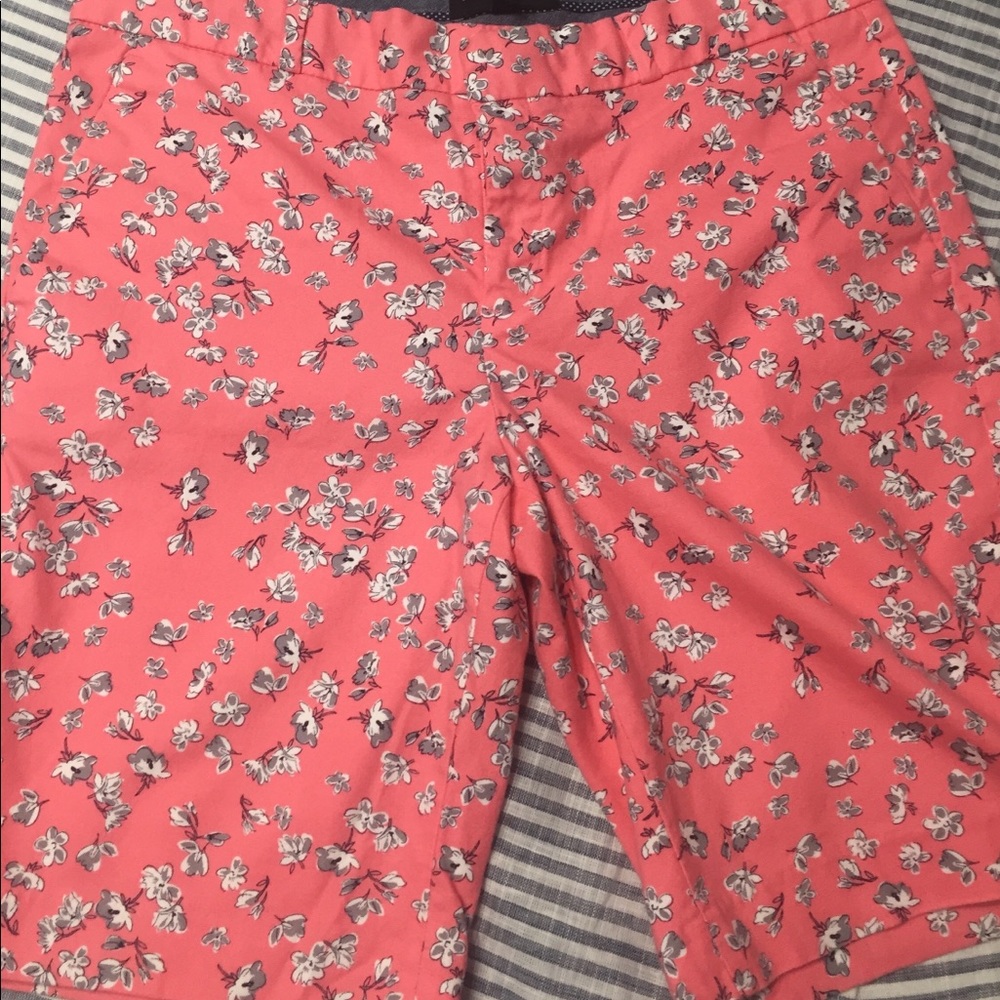 Banana Republic Corral Long Short